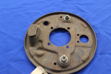 Preview: Bremsankerplatte hinten links Kadett C OHV, bis FGST-Nr mit Bypassregler