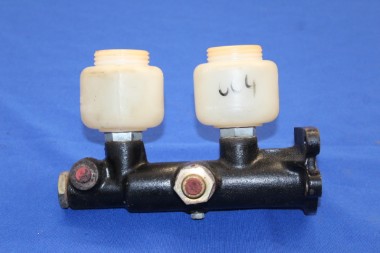 Hauptbremszylinder Rekord A, Scheibenbremse OHNE Bremsgerät