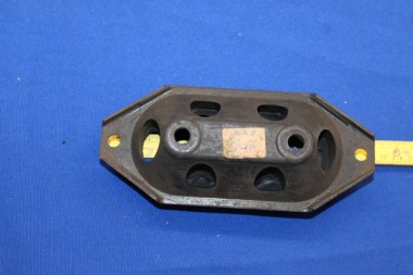 Damper Block Gear Box Rekord A 4-Cylinder, NOS