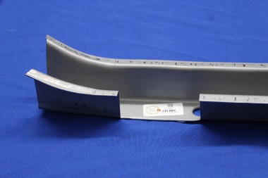 Preview: Längsträger unter Fahrersitz links Ascona / Manta B