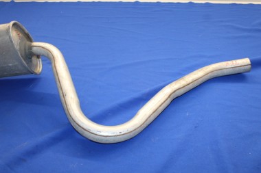 Preview: Auspufftopf vorn Rekord E 1,7N Limousine, mit Achsbogen