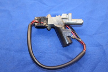 Preview: Gehäuse für Lenk- und Zündschloss Rekord B mit Zündkontakschalter