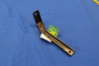 Preview: Stossstangenhalter Manta B vorn innen rechts, bis FGST-Nr