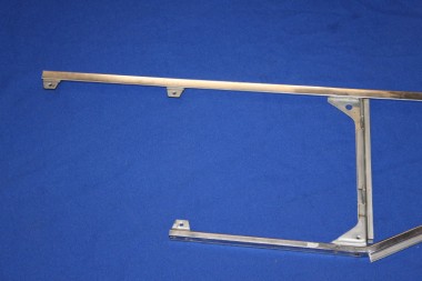 Preview: Chrom-Rahmen Tür- und Drehfenster links Rekord P2 Caravan