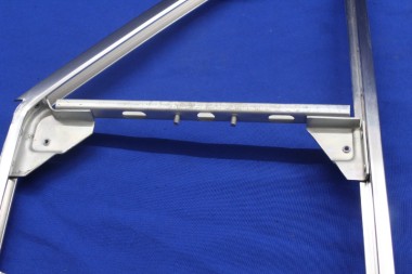 Preview: Chrom-Rahmen Tür- und Drehfenster links, Rekord A+B 2-trg