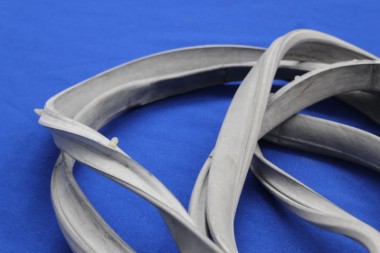 Preview: Türdichtung Rekord E / Commodore C vorn links, 2-trg