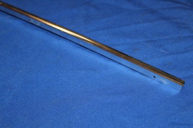 Preview: Chromleiste Regenrinne vorn rechts Commodore A / Rekord C, 4-trg Limousine