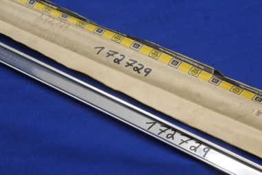 Preview: Schutzzierleiste Tür links Kadett C 4-trg, AB FGST-Nr