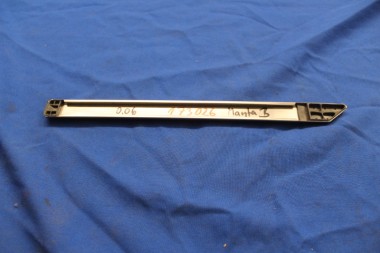 Preview: Schutzzierleiste Seitenwand hinten rechts Manta B BIS FGST-Nr