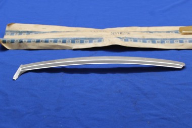 Chromblende Vordertürfenster hinten rechts Kadett C 2-trg