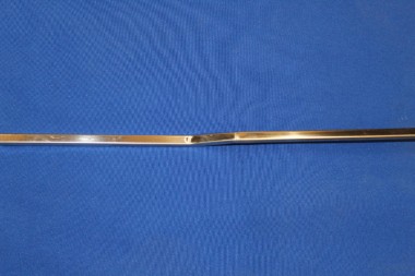 Preview: Chromleiste Rückwand unten Commodore C / Rekord E Limousine