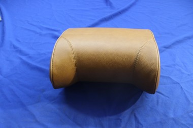 Preview: Kopfstütze vorn beige, Commodore B, Rekord D, K.A.D. B