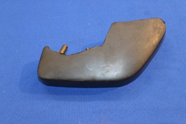 Preview: Gummihorn / Zierstück Stossstange hinten Rekord D / Commodore B, 1.Serie