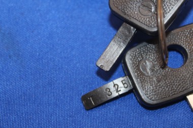 Schliesszylinder Kofferdeckel Commodore B, Rekord D