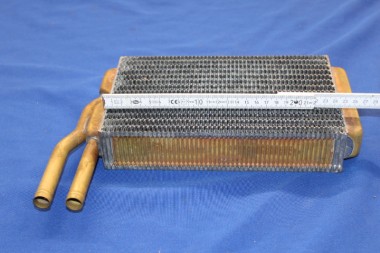 Preview: Heizkoerper verstärkt Rekord/Commodore/Senator/Monza, erste Serie