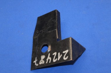 Preview: Abdeckblech Laengstraeger vorne links seitlich Commodore C, Rekord E