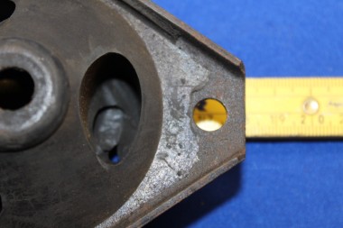 Damper Block Gear Box Rekord A 4-Cylinder, NOS