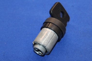 Preview: Lenk - und Zündschloß Ascona / Manta B BIS FGST-Nr, Schliessung beliebig