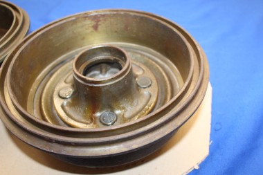 Brake drum set FRONT Olympia Rekord 1953-58 + Kadett B, first series