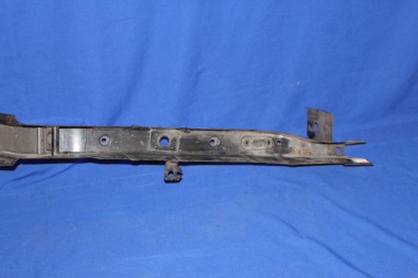 Längsträger Rekord E2 vorn rechts