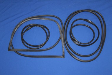 Einbauset Front-, Heck- und Seitenscheibengummi Kadett C Coupé