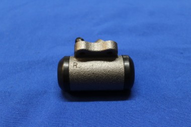 Wheel Brake Cylinder Kadett B/C front right