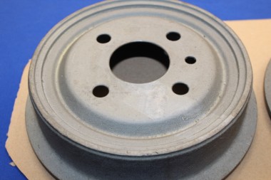 Preview: Bremstrommelsatz Kadett C OHV hinten, aus altem Lagerbestand