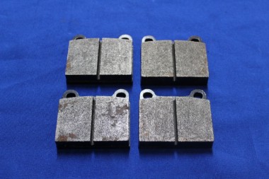 Bremssattel-Satz Kadett C 1,2 - 1,6, NEUE FERTIGUNG