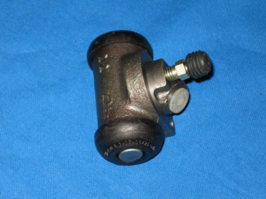 Wheel Brake Cylinder Kadett A front left