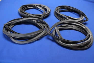 Door Seal Set 4-door Sedan Rekord C, Commodore A