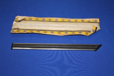 Preview: Zierleiste Kotflügel rechts Manta B AB FGST-Nr, hinten