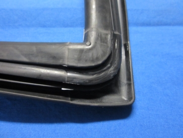 Rubber Seal Rear Window Manta B