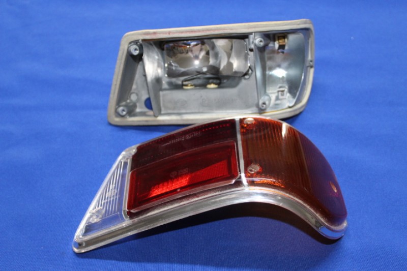 Rear Head Lamp Rekord A + B Caravan right