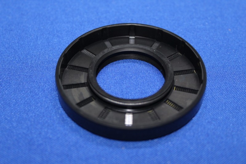 Oil Seal Drive Pinion 4-Cylinder