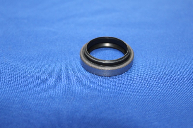 Oil Seal Steering Segment Commodore B/C, Rekord D/E, late version