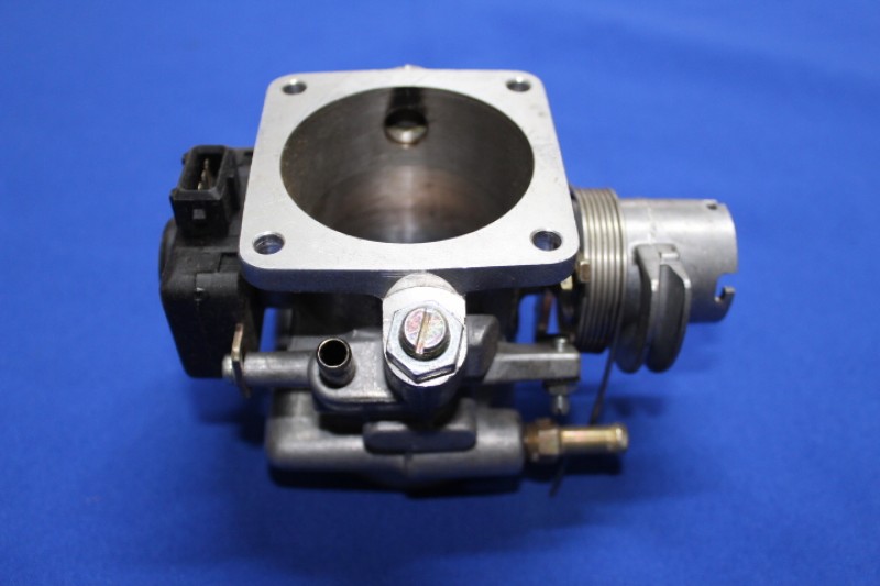 Throttle Body with Switch Manta B 2,0E