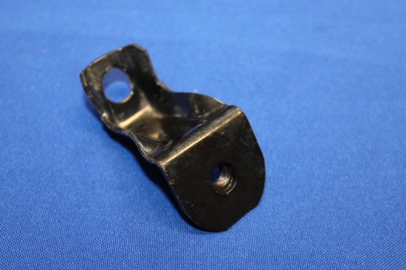 Stossstangenhalter Ascona / Manta A hinten aussen