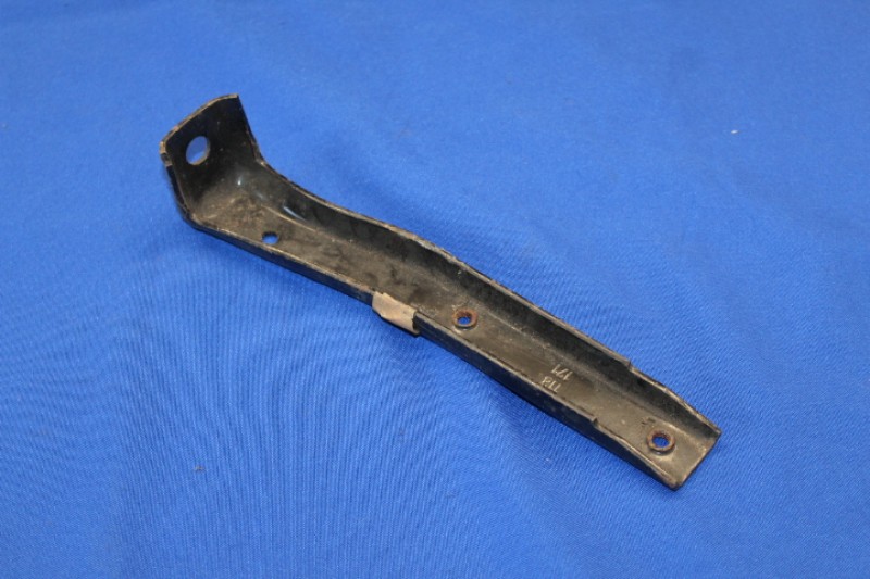 Bumper Mount Ascona B front inner right, early
