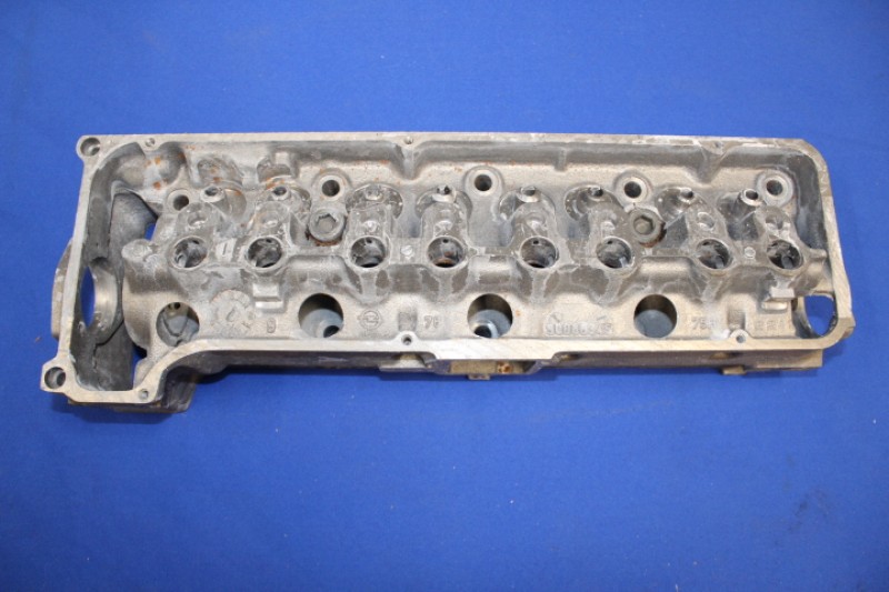 Cylinder Head 17S CIH 1972 UP