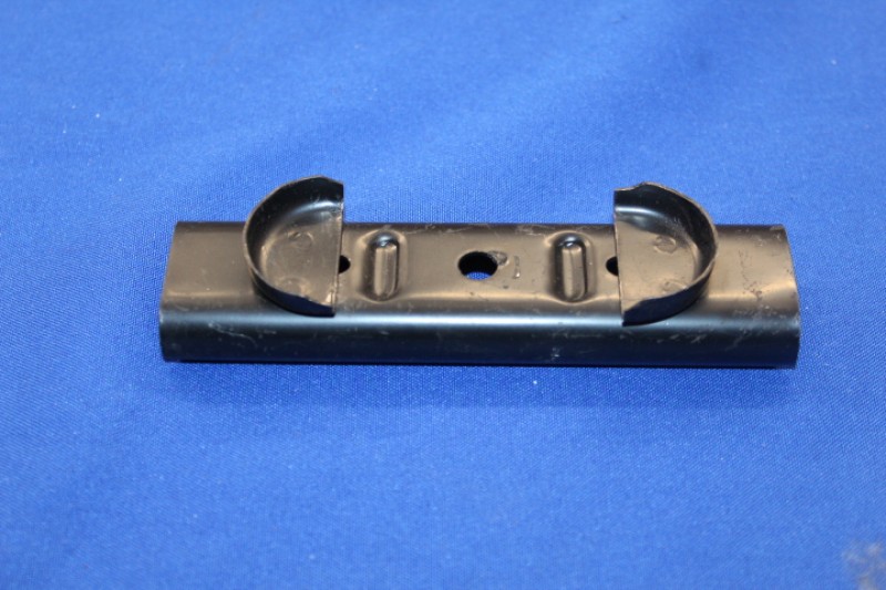 Auspuffrohrhalter Blitz 1,9to