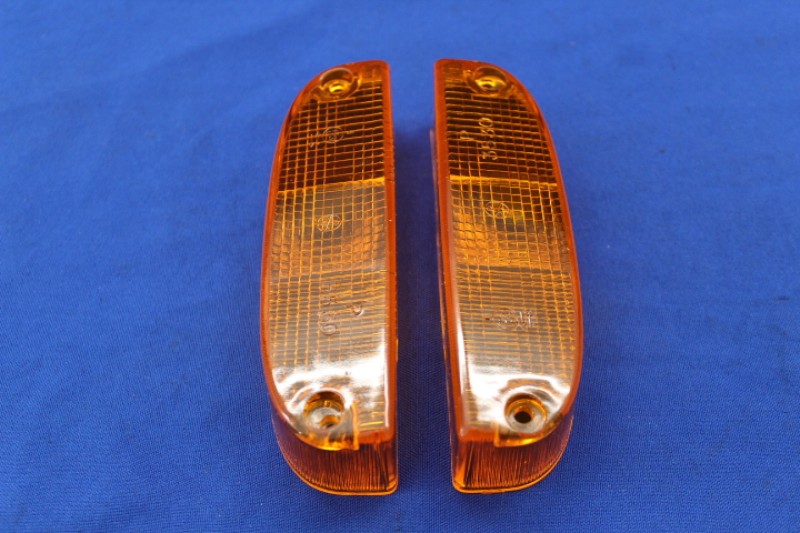 Pair of glasses for front turn signals yellow