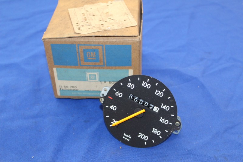 Tachometer 200km/h, W=743 Ascona / Manta B