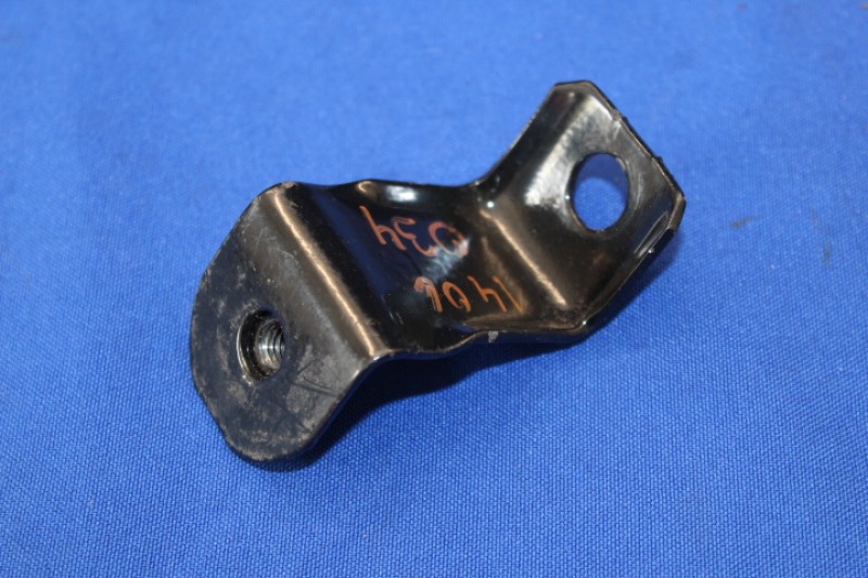 Stossstangenhalter Ascona / Manta B vorn aussen