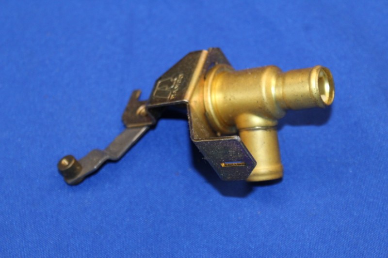 Heater Valve Rekord D 1,7 + 1,9 up to Chass.-No
