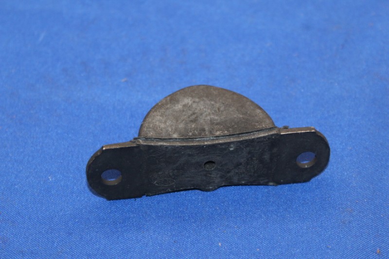 Anschlagpuffer Rekord D / Commodore B unten