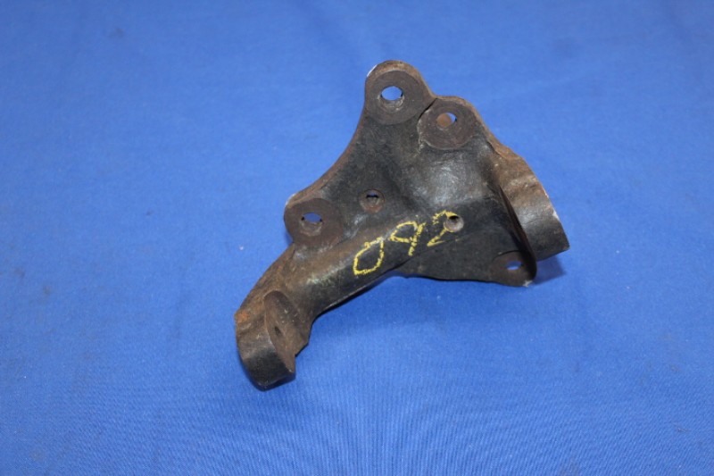 Steering Knuckle right Rekord AB