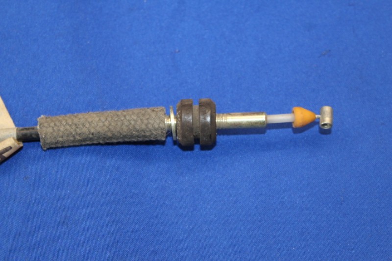 Accelarator cable Rekord E 2,0E + Monza A 2,0E Automatic