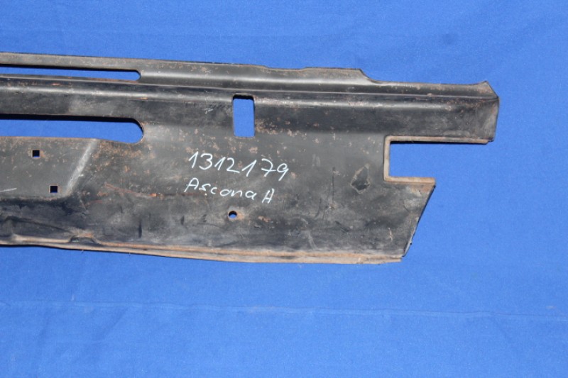 Frontschürze Ascona A unten