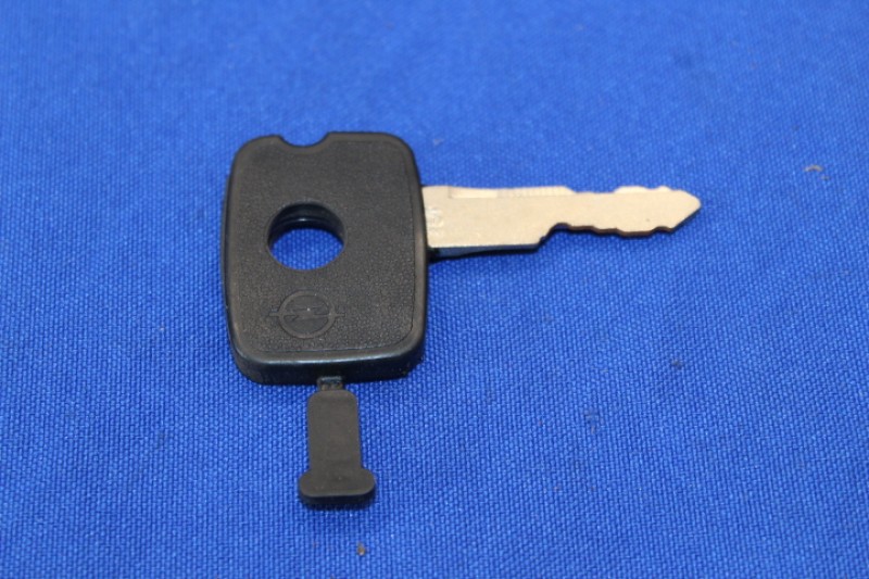 Schlüsselrohling Rekord E, Commodore C R501-1500