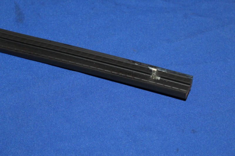 Stossleiste hinten Mitte Rekord D, Commodore B